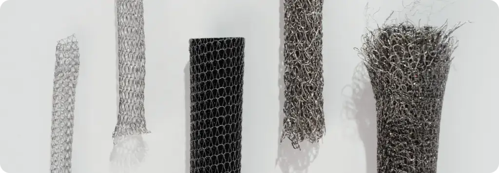 Knitted Wire Mesh Structures for Thermal, Mechanical, and Acoustic Decoupling – eloona, Pleinfeld