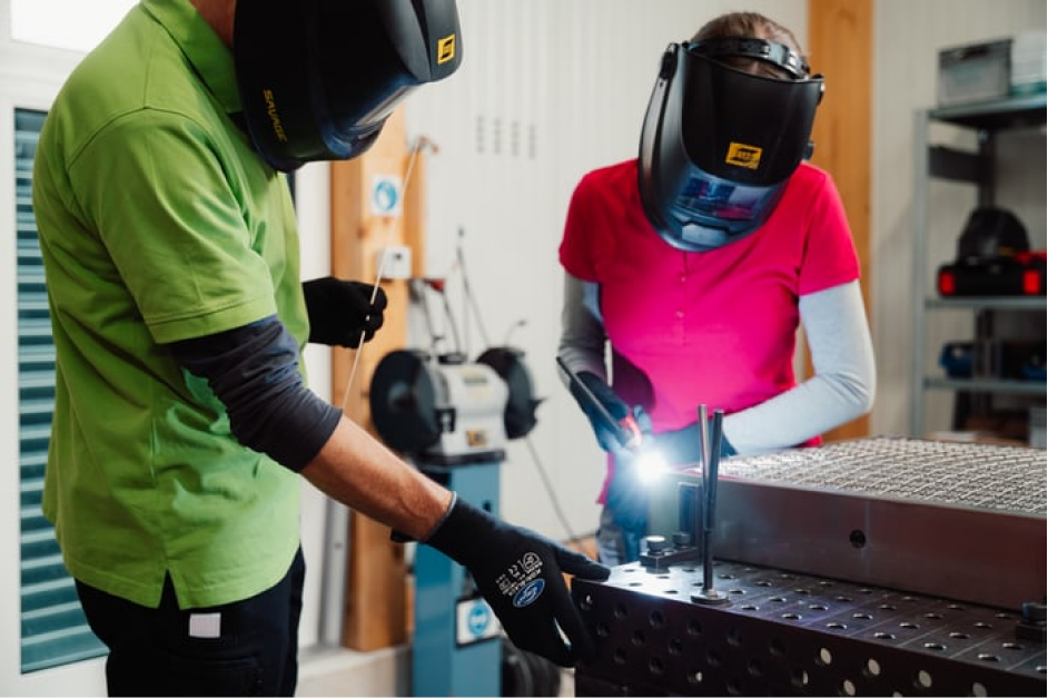 Technischer Allrounder mit Schweißkenntnissen bei eloona in Pleinfeld