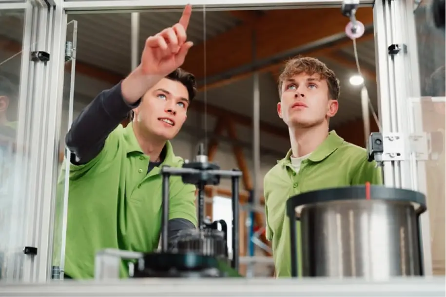 Ausbildung als Maschinen- & Anlagenführer bei eloona in Pleinfeld